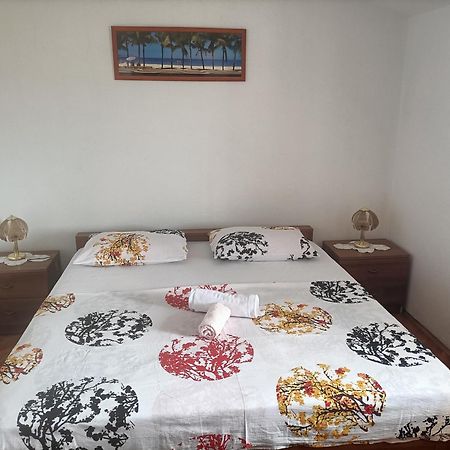 Apartment Zdenka 1 Trogir Eksteriør bilde
